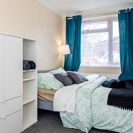 Shirley House 3, Guest House, Self Catering, Self Check In With Smart Locks, Use Of Fully Equipped Kitchen, Close To City Centre, Ideal For Longer Stays, Walking Distance To Bat, 20 Min Drive To Fawley Refinery, Excellent Transport Links Southampton Exterior foto