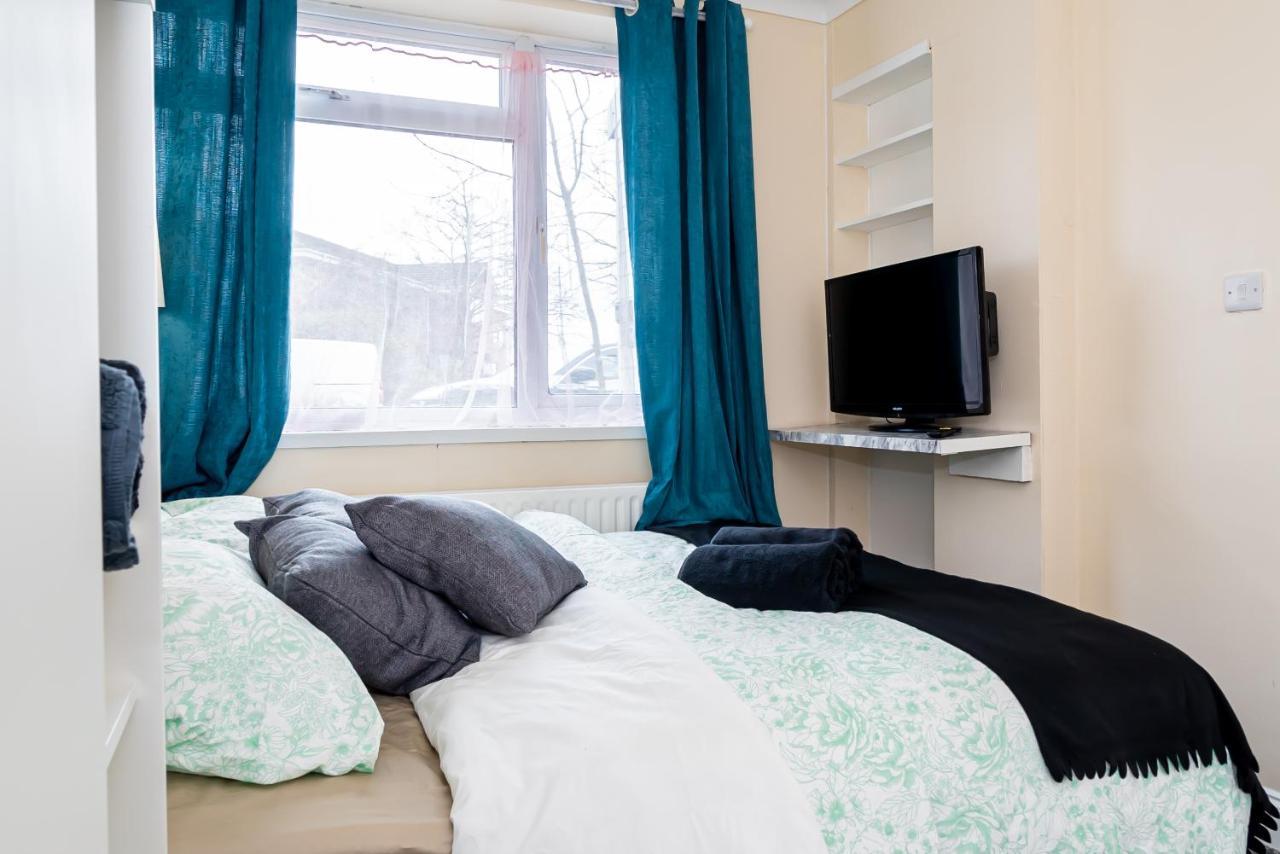 Shirley House 3, Guest House, Self Catering, Self Check In With Smart Locks, Use Of Fully Equipped Kitchen, Close To City Centre, Ideal For Longer Stays, Walking Distance To Bat, 20 Min Drive To Fawley Refinery, Excellent Transport Links Southampton Exterior foto