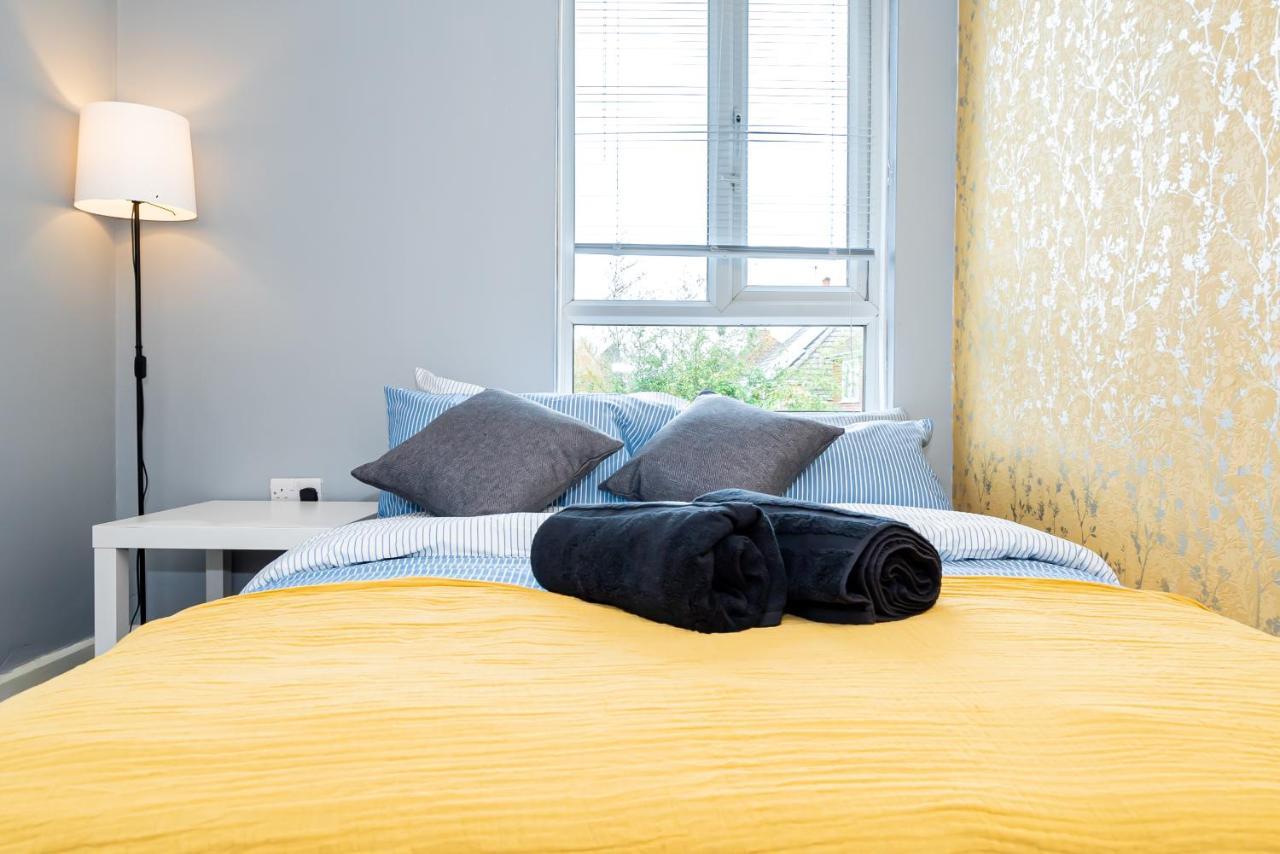 Shirley House 3, Guest House, Self Catering, Self Check In With Smart Locks, Use Of Fully Equipped Kitchen, Close To City Centre, Ideal For Longer Stays, Walking Distance To Bat, 20 Min Drive To Fawley Refinery, Excellent Transport Links Southampton Exterior foto