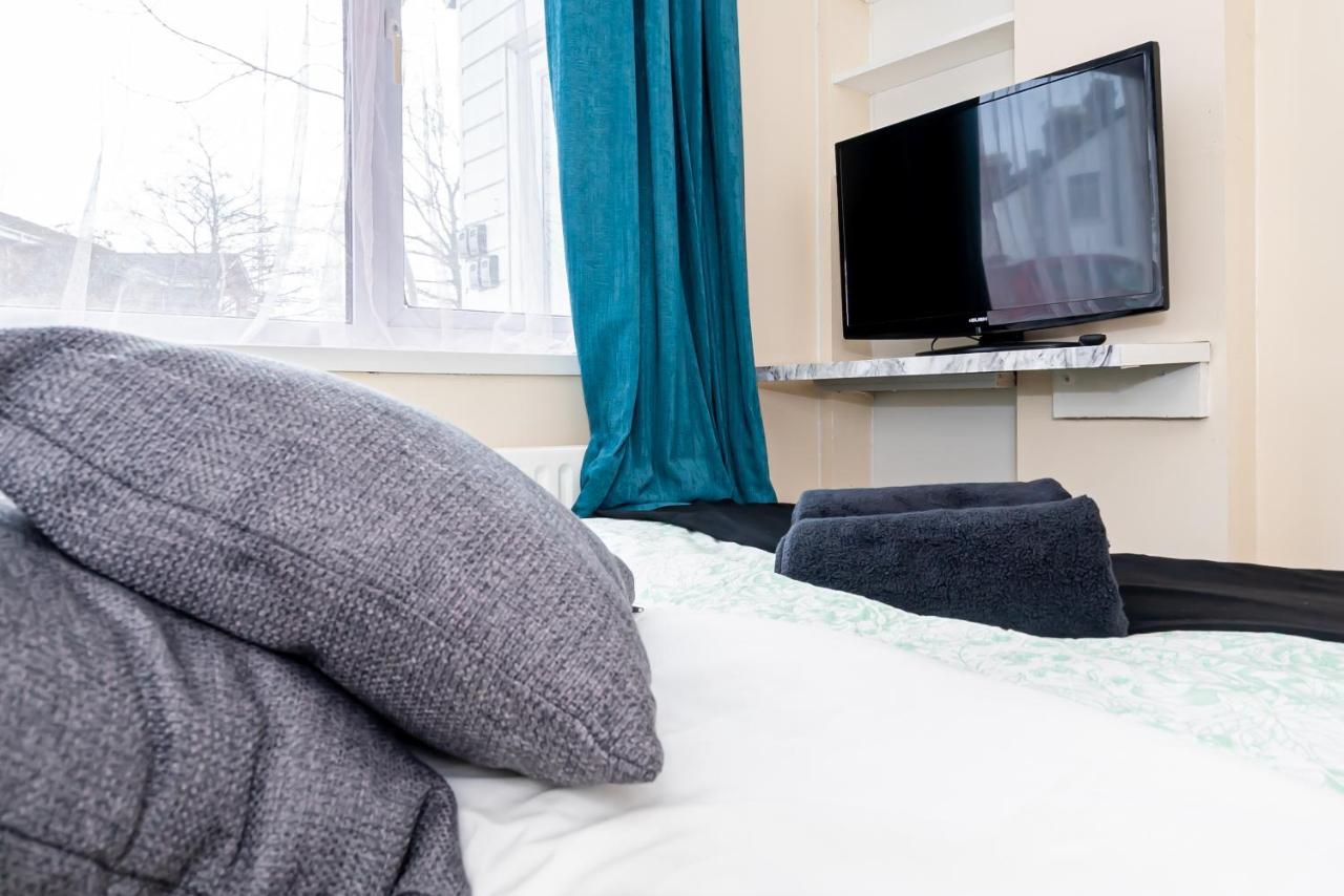 Shirley House 3, Guest House, Self Catering, Self Check In With Smart Locks, Use Of Fully Equipped Kitchen, Close To City Centre, Ideal For Longer Stays, Walking Distance To Bat, 20 Min Drive To Fawley Refinery, Excellent Transport Links Southampton Exterior foto
